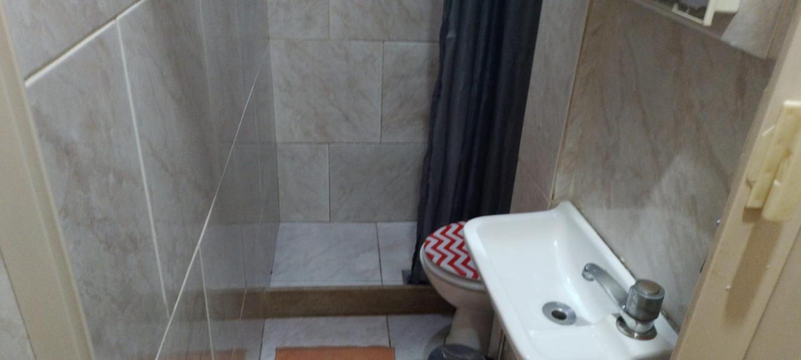 Quarto Individual Privativo Em Copacabana Рио-де-Жанейро Экстерьер фото